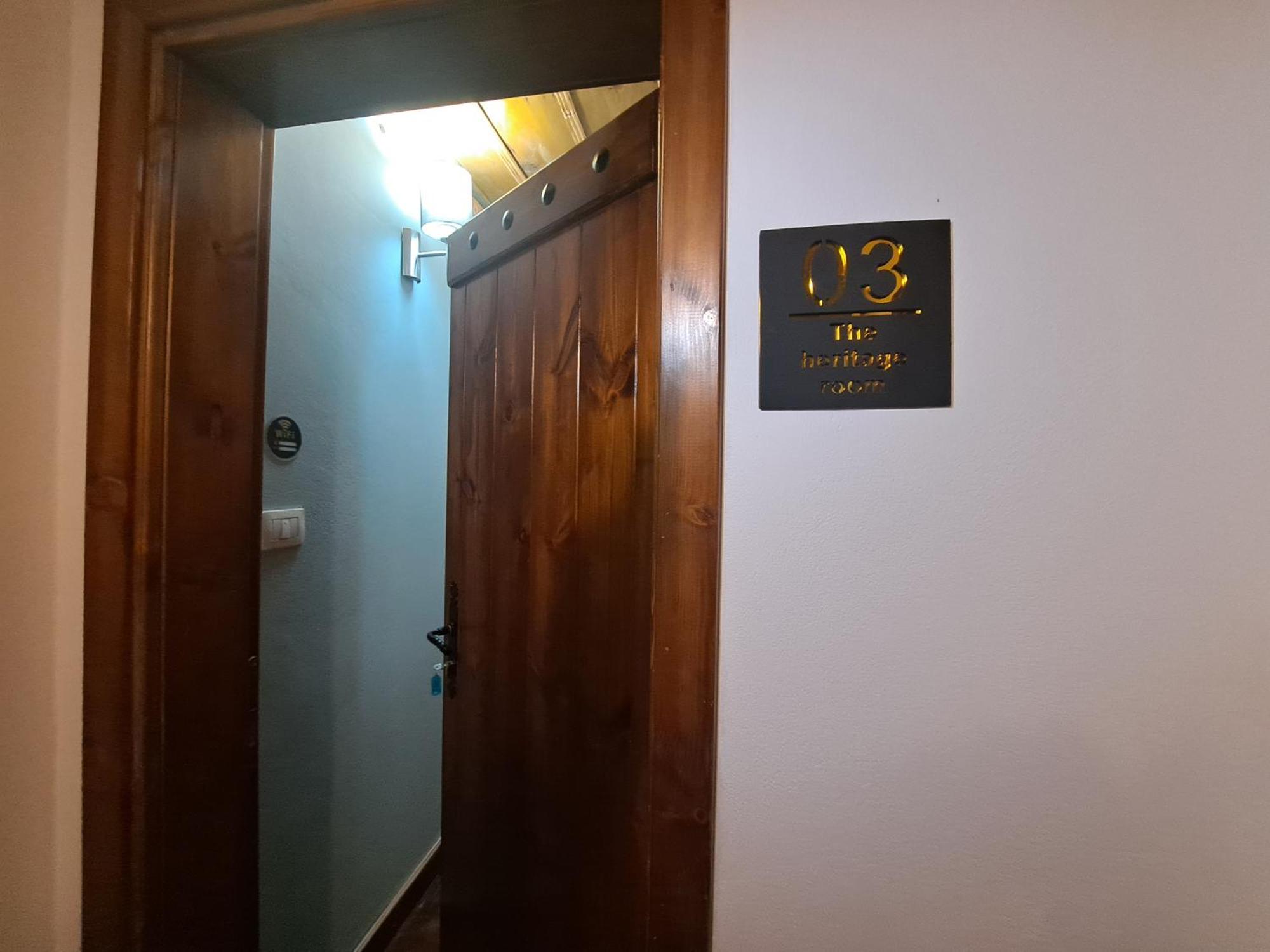 "Villa 70" Guesthouse Gjirokastër Eksteriør bilde