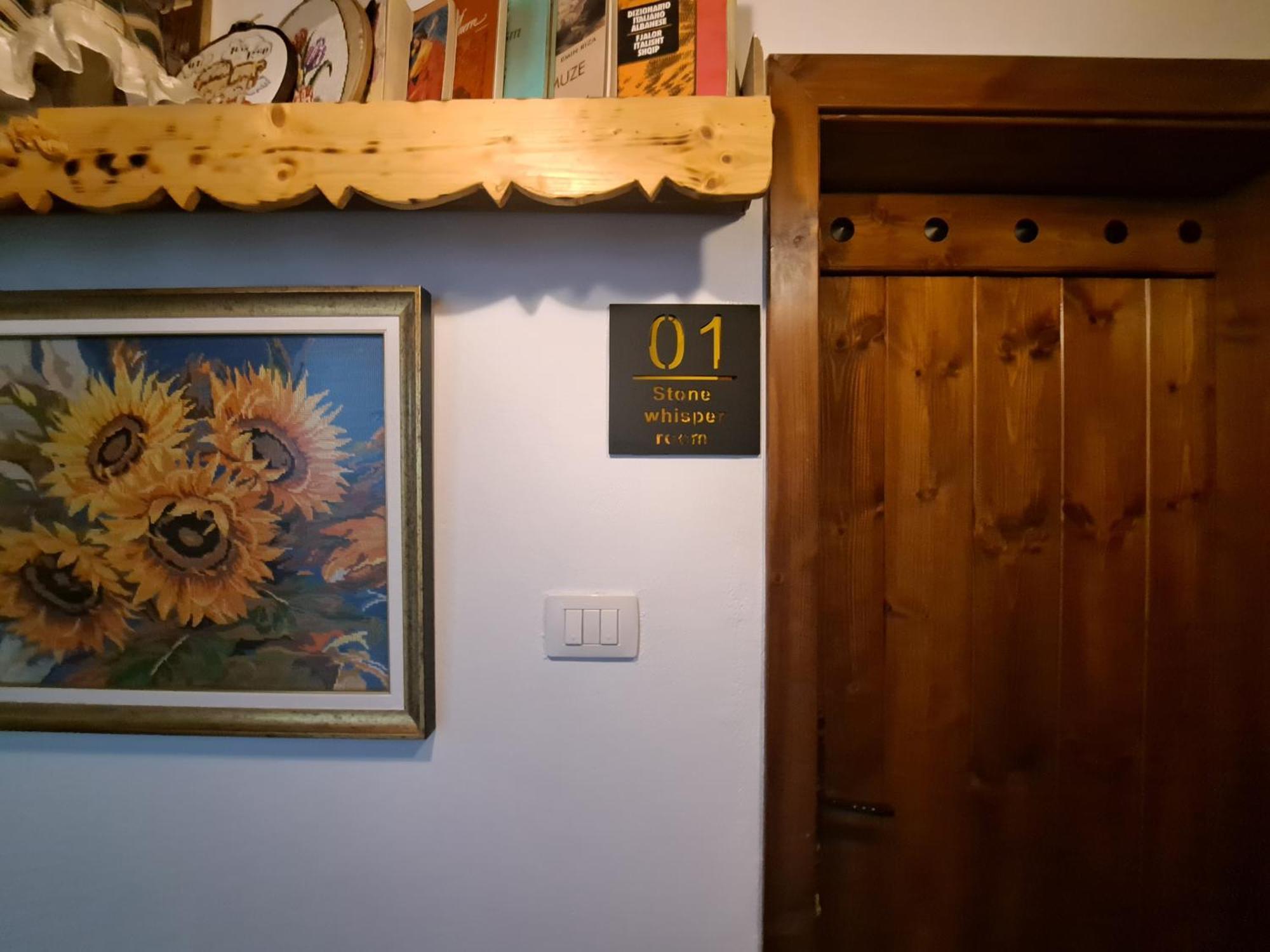 "Villa 70" Guesthouse Gjirokastër Eksteriør bilde