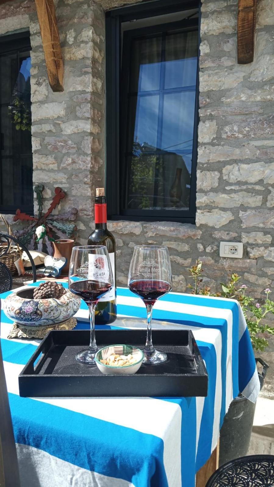 "Villa 70" Guesthouse Gjirokastër Eksteriør bilde
